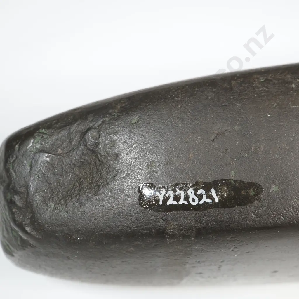 Pre-European Stone Toki - Found in the Hawkes bay Y-22821 Image 1++