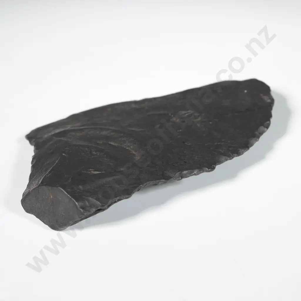 PNG Basalt Rock Flake Knife Image 1++