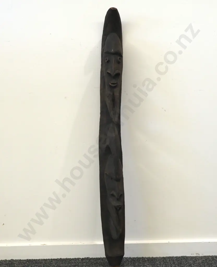 PNG hanging wall sculpture  Image 1++