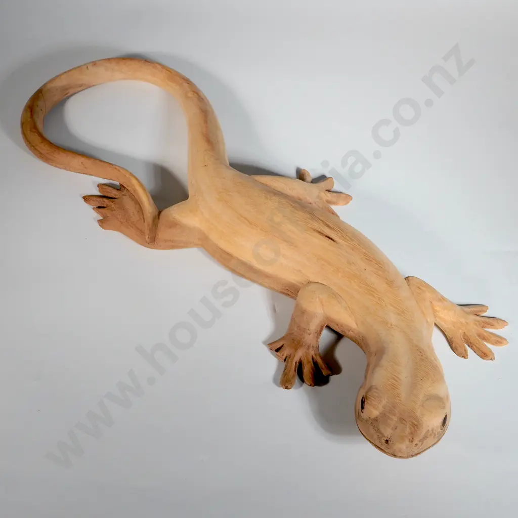 Carved Wooden Figure Of A Gecko Image 1++