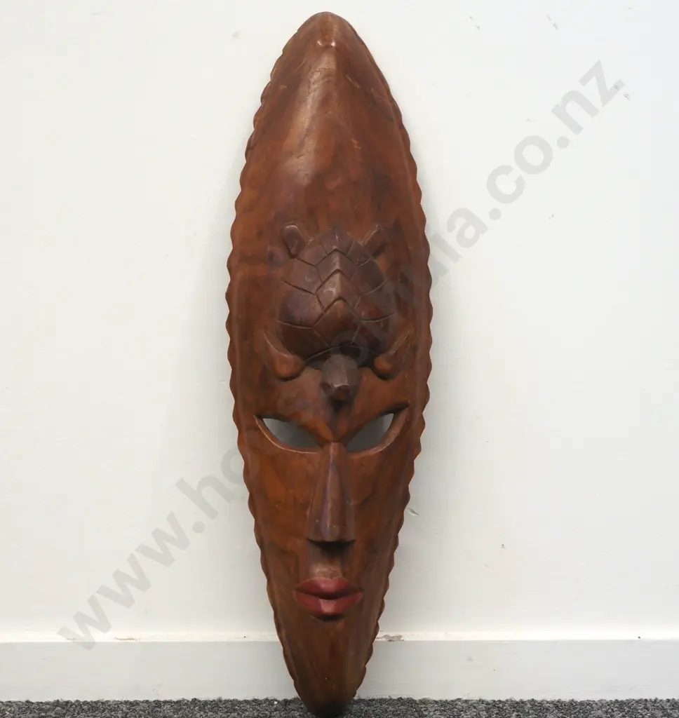Vintage Wooden Fijian Tribal Mask with Carved Tortoise to Forehead Image 1++