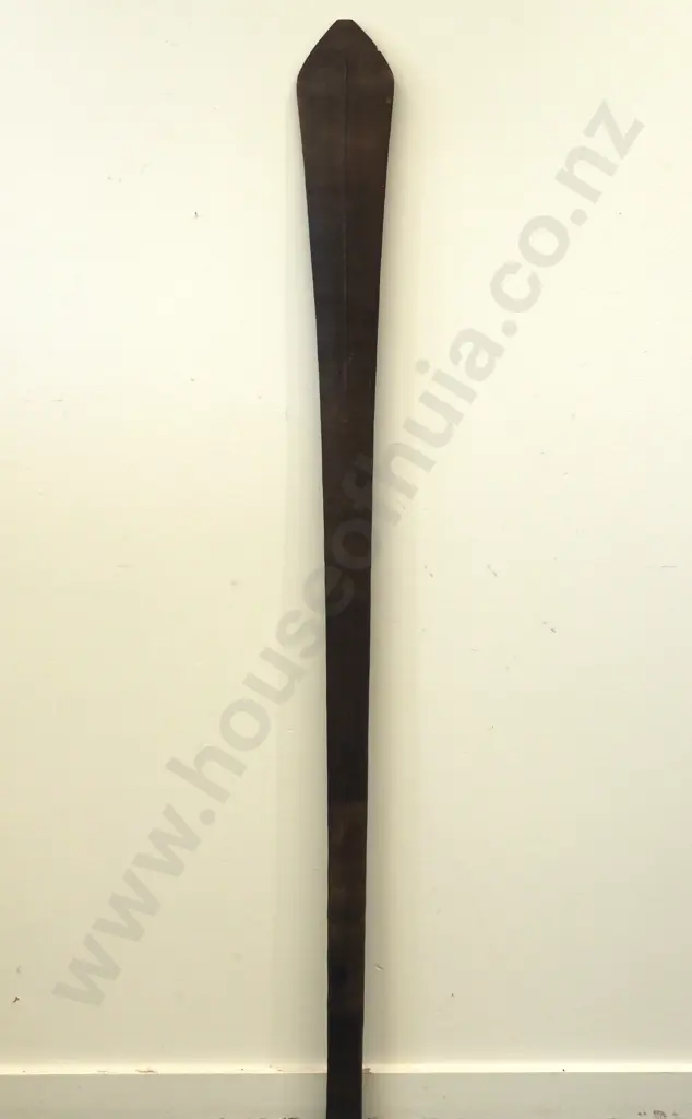 Wooden Vanuatu Club Image 1++