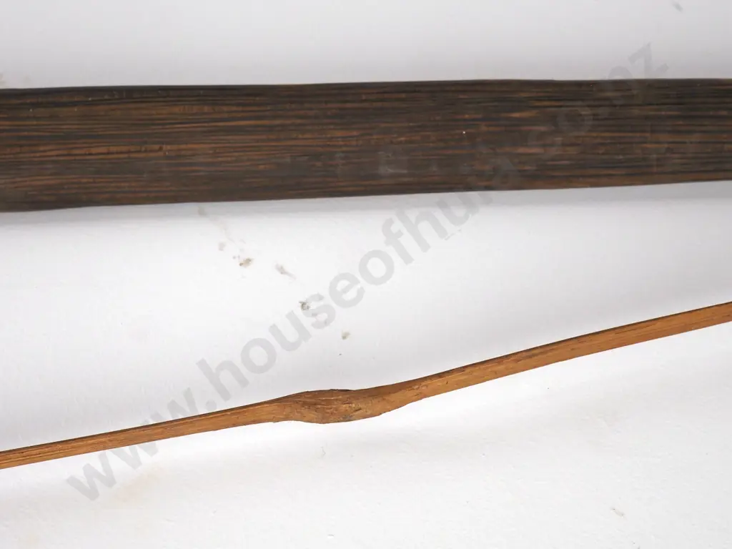 Pacific Island Bow  Image 1++