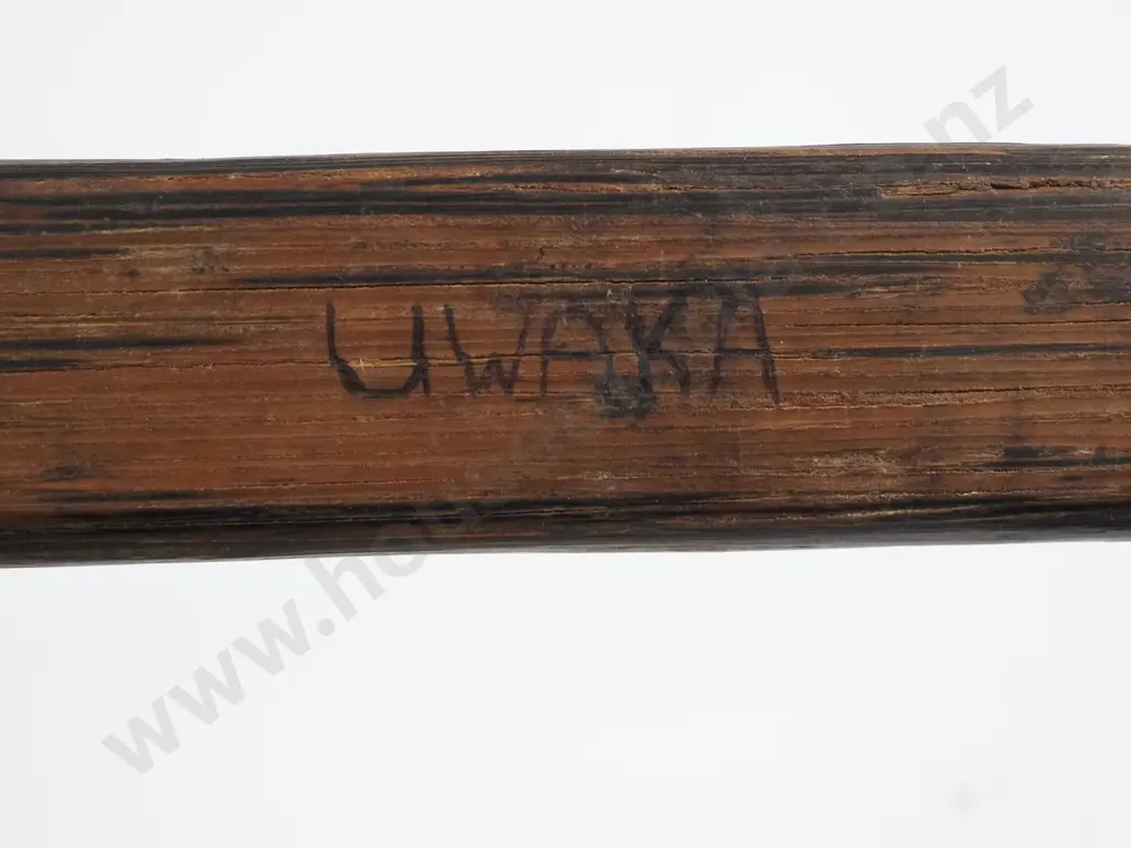 Pacific Island Bow  Image 1++