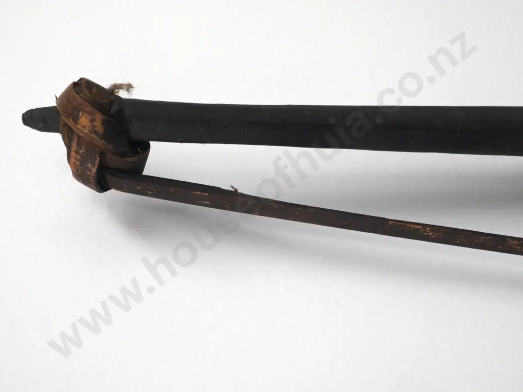 Pacific Island Bow  Image 1++