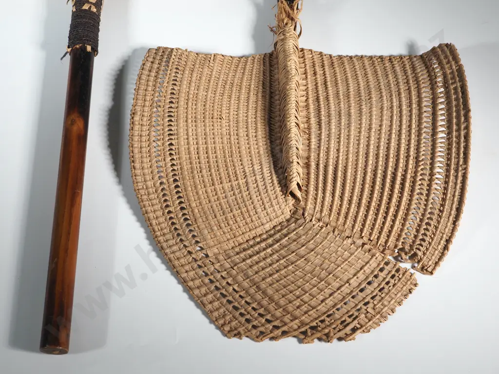 Two Solomon Island Fans  Image 1++