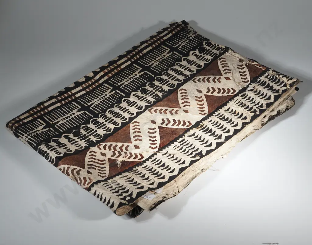 Tapa Cloth Image 1++