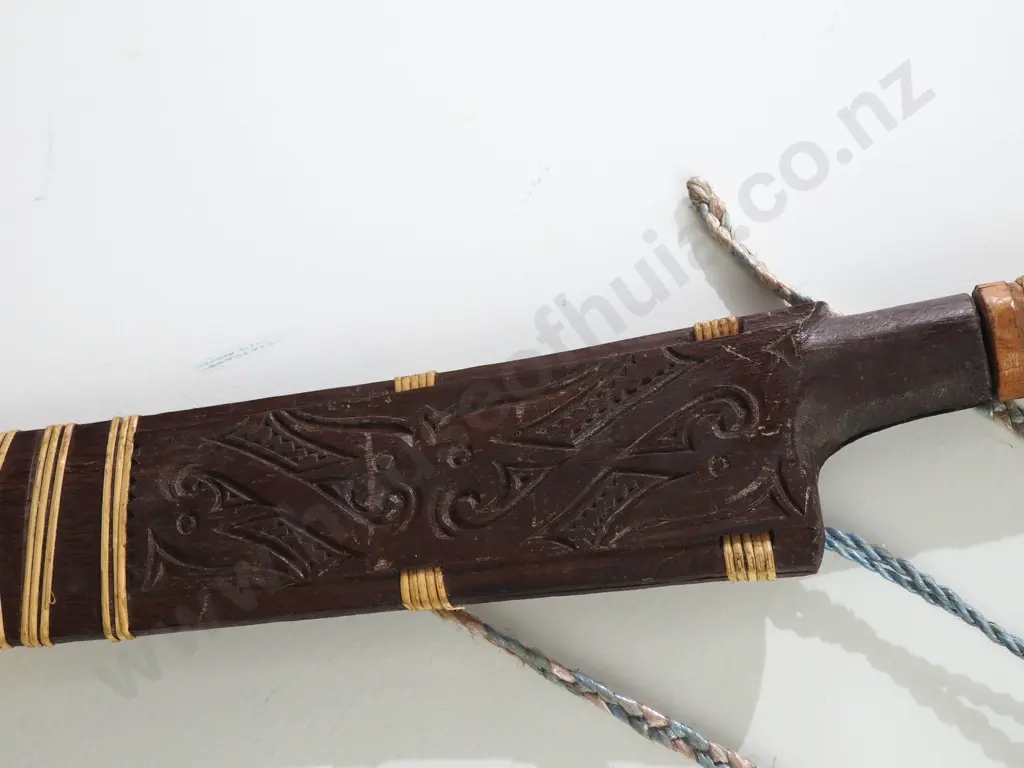 Borneo Carved Diak (Head Hunter) Sword Image 1++
