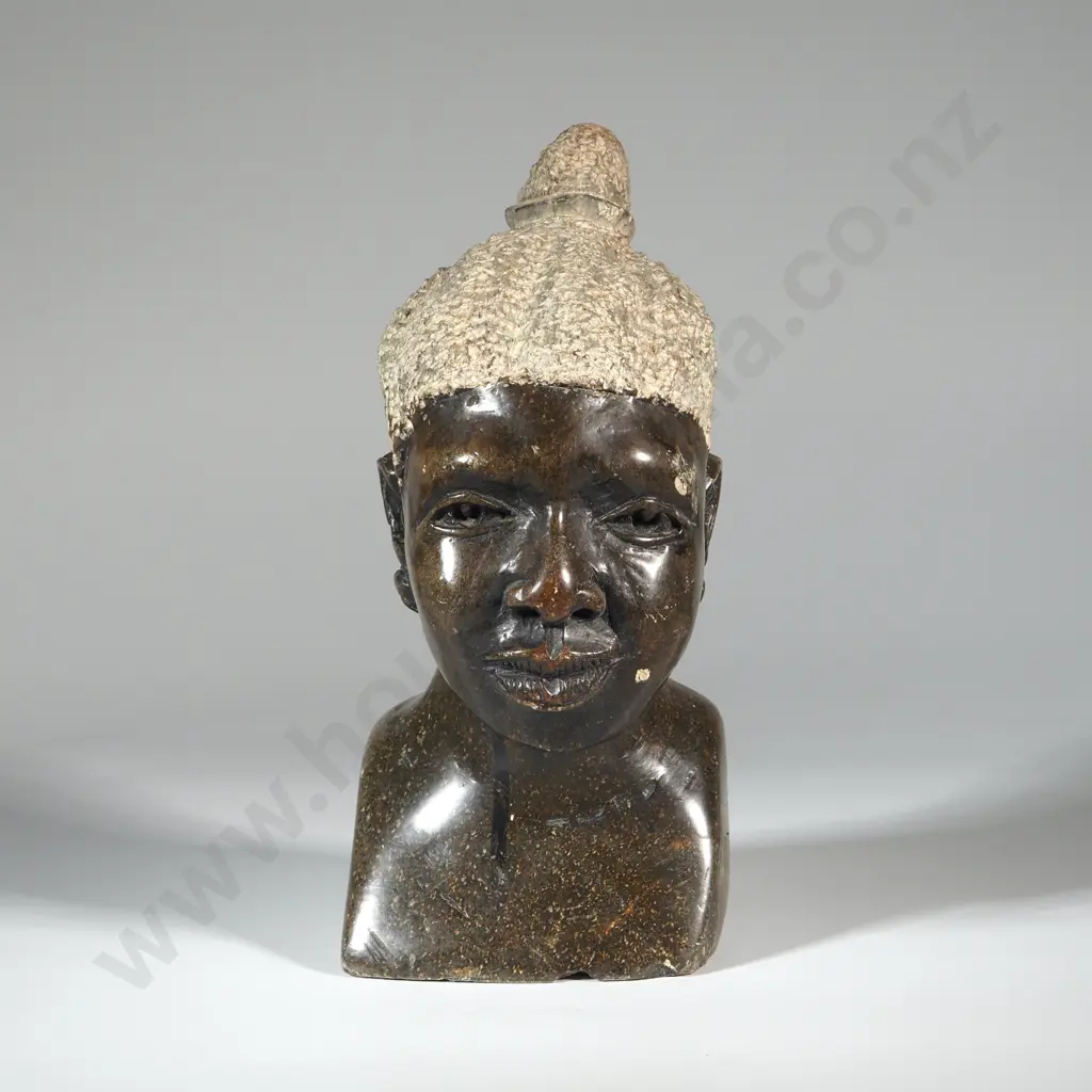 Carved Shona Bust. Probably From Zimbabwe  Image 1++