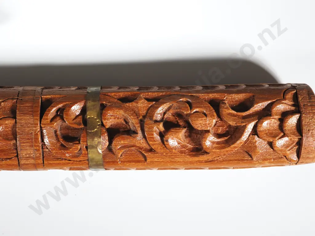 Vintage Thai Dagger w Wooden Scabbard Image 1++