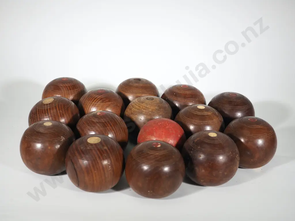 Lot of Fourteen Wooden Lawn Bowls Image 1++