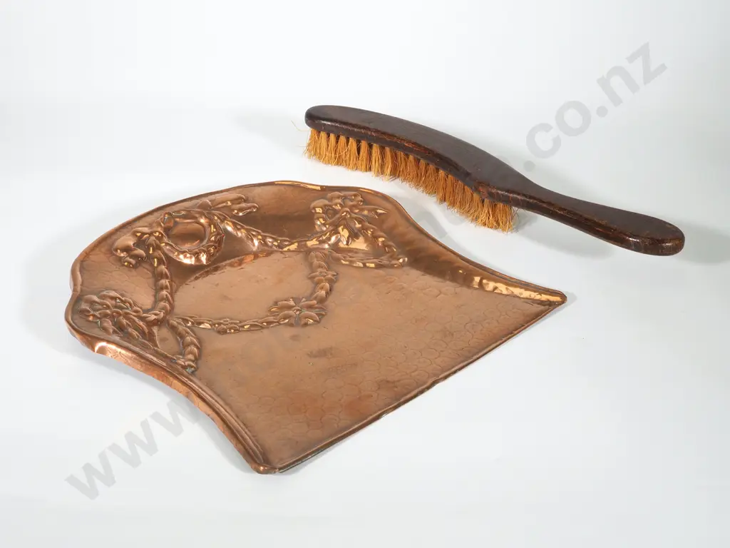 Antique Copper Dustpan & Shovel for Table Dusting Image 1++