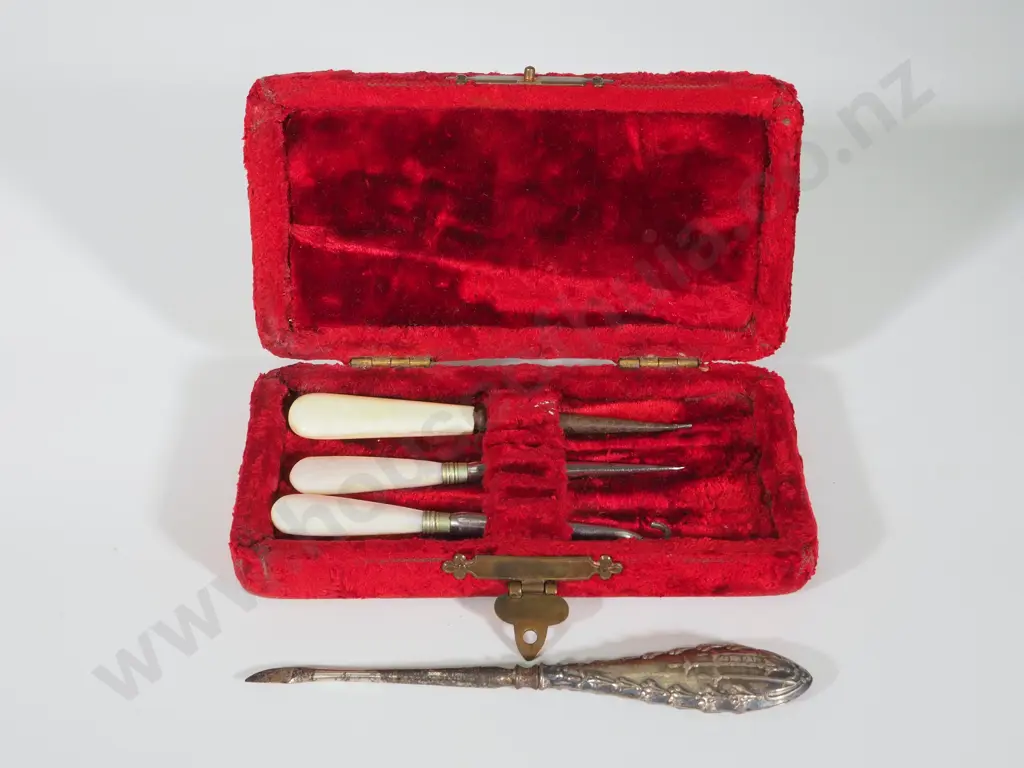 Red Cased Bone Handled Manicure Set & Sterling Cuticle Cutter Image 1++