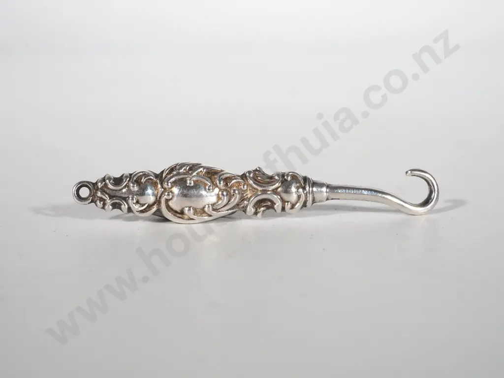 Sterling Silver Boot Hook: Birmingham 1898 Image 1++