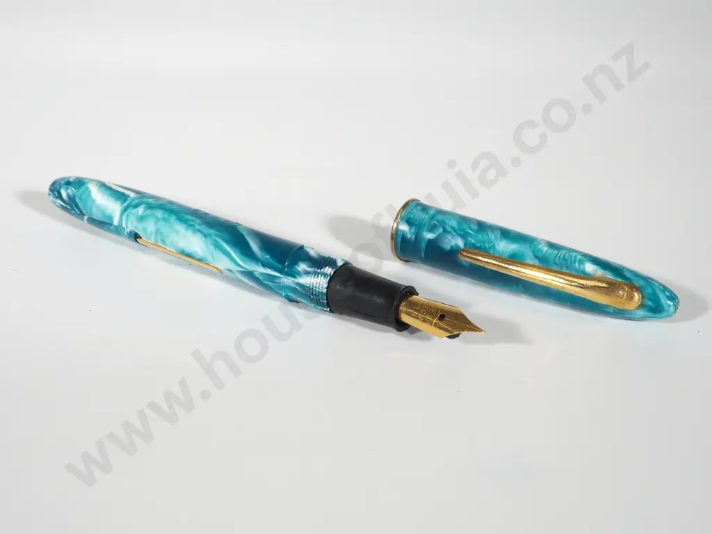 Marbled Turquoise Bluebird Special Fountain Pen Image 1++