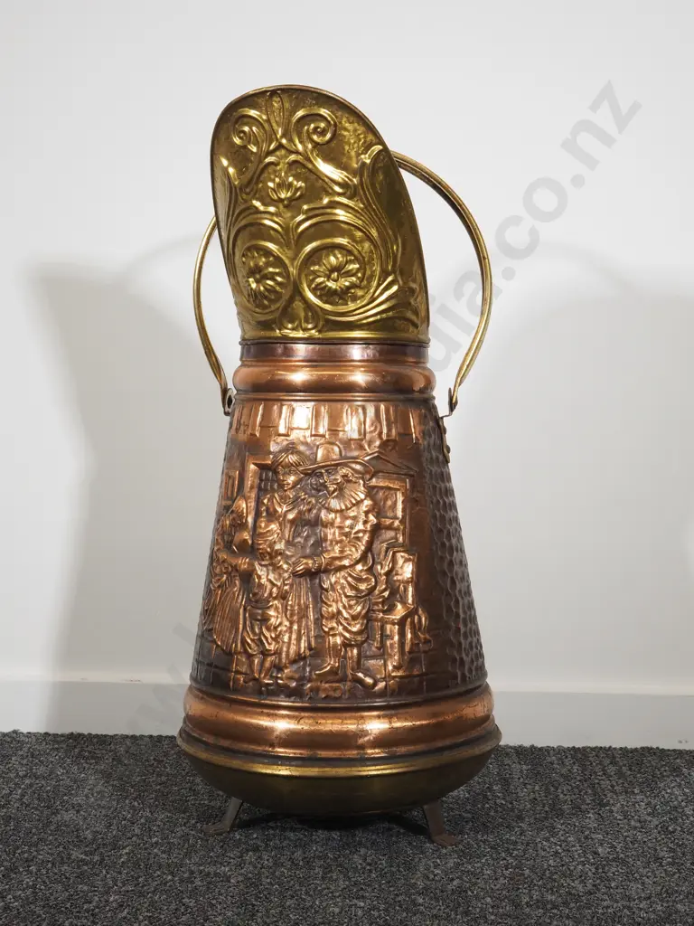 Sizeable Embossed Copper Umbrella Jug: 57cm Tall Image 1++