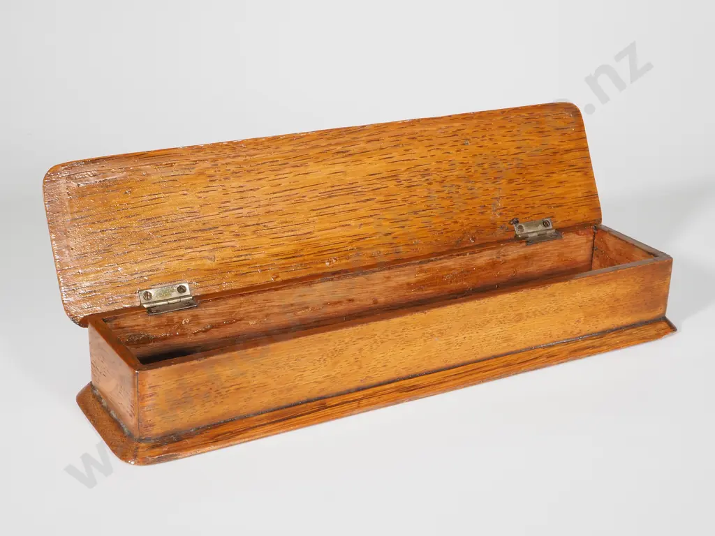 Decorative Sterling Silver Topped Hat Pin Wooden Box Image 1++
