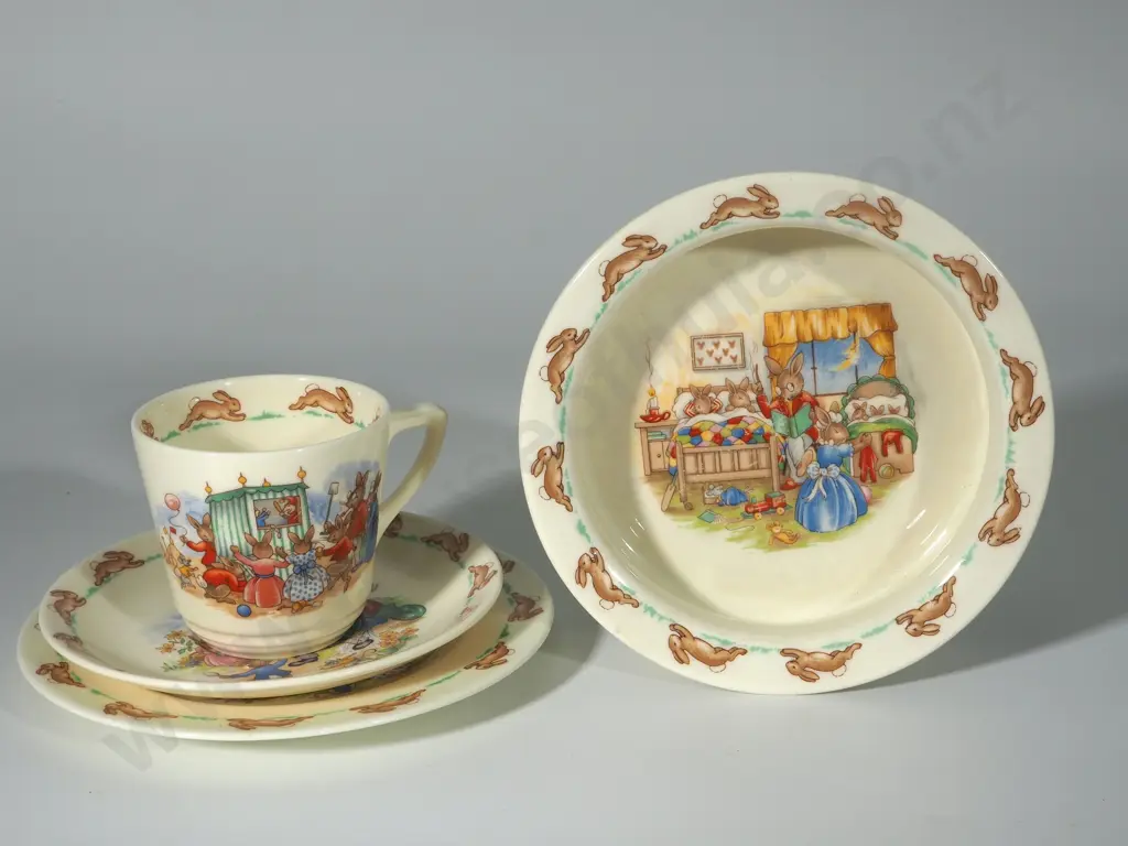 Vintage Bunnykins China Set Image 1++
