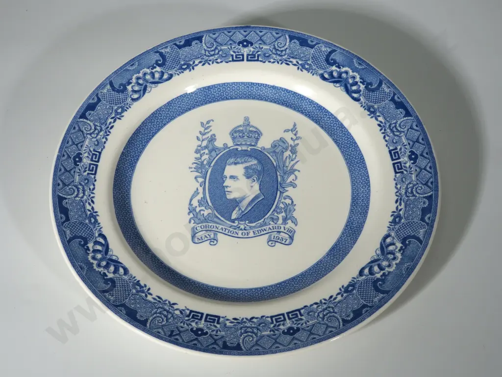 Unusual Spode Edward VIII Coronation Plate Image 1++