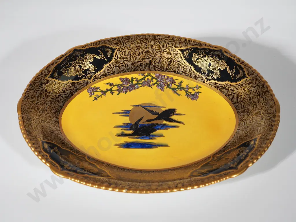 Solianware Oriental Style Black Swans China Plate Image 1++