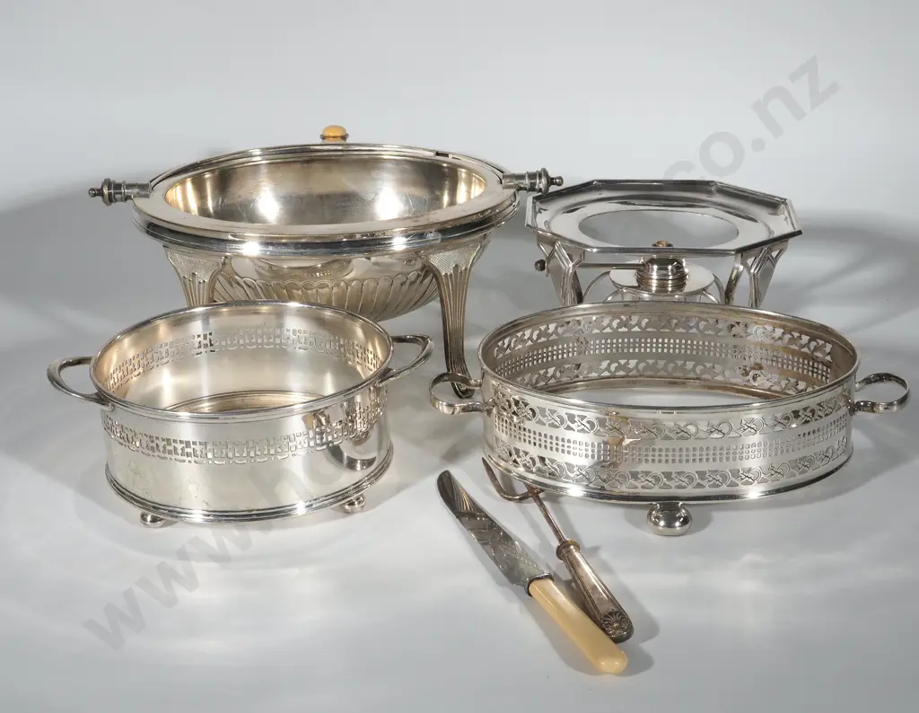 Silver Plate Serving Tureen S/P Warmer & Serving Cutlery Image 1++