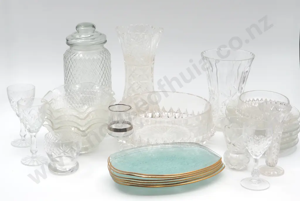 Assorted Lot of Glassware and Crystal Image 1++