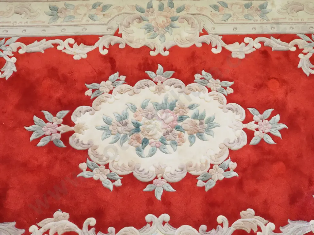 Large Decorative Red Wool Rug: 265CM by 153CM Image 1++