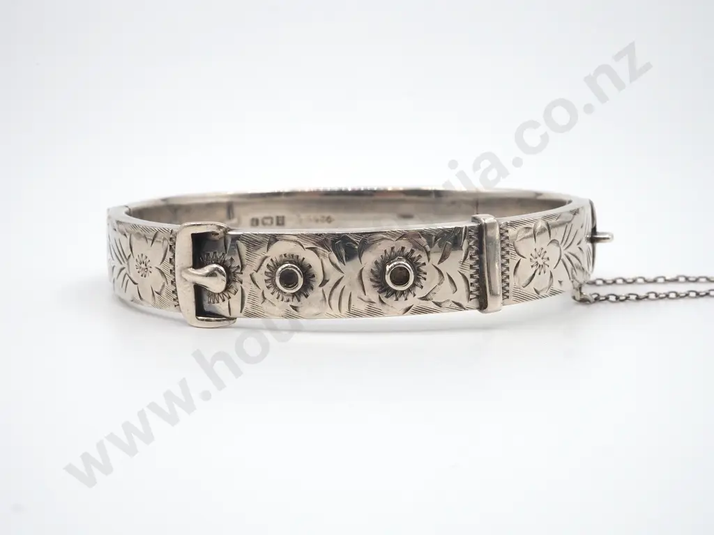 Sterling Silver Engraved English Buckle Bracelet Image 1++