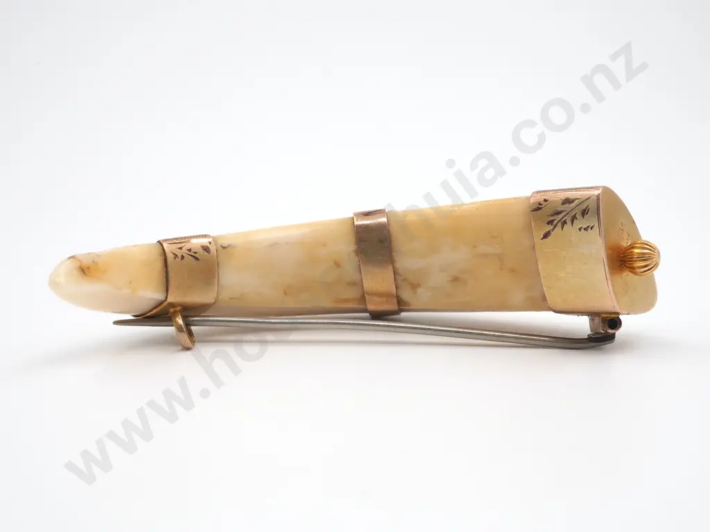 9ct Gold Colonial NZ Boer Tusk Brooch Image 1++