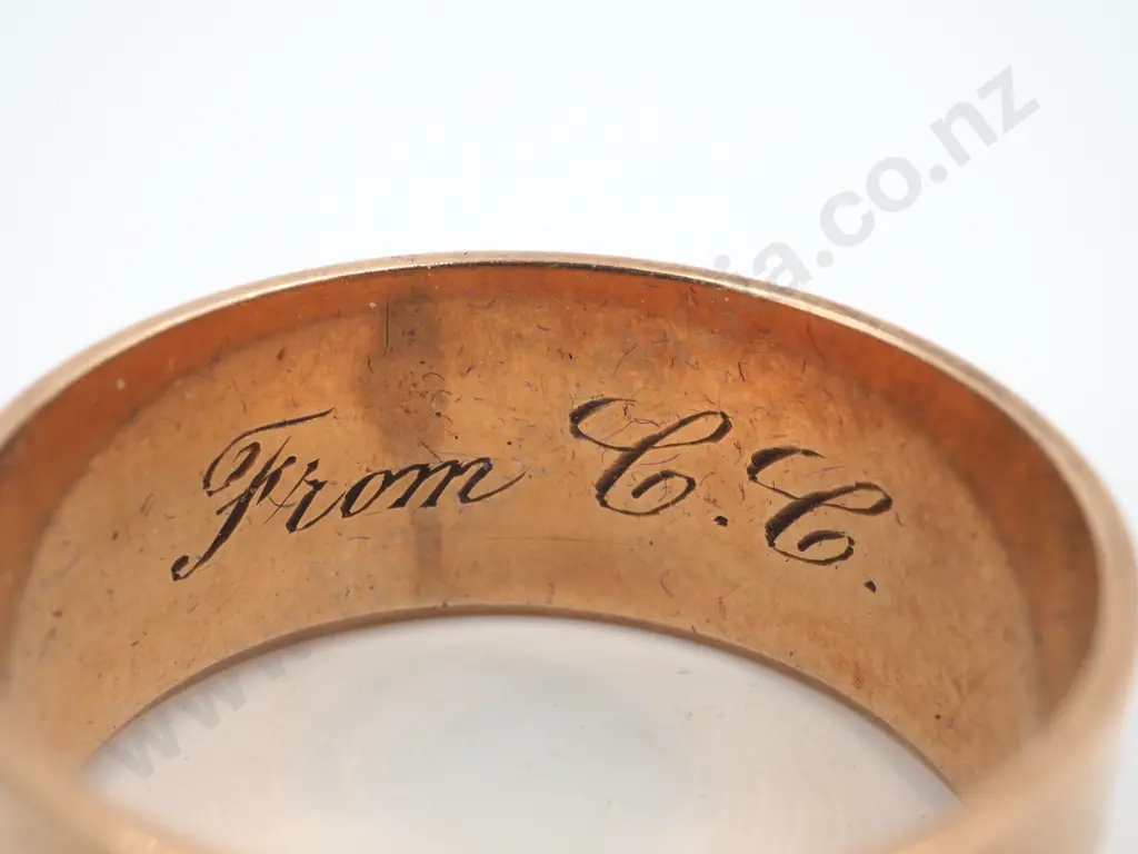 15ct Gold Substantial Engraved Wedding Band in Original Case, Hallmarked Image 1++