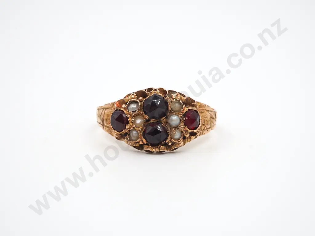 15ct Gold Antique Garnet & Seed Pearl Ring Image 1++