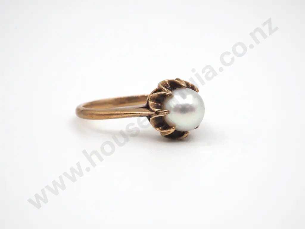 9ct Gold Vintage Pearl Ring Image 1++