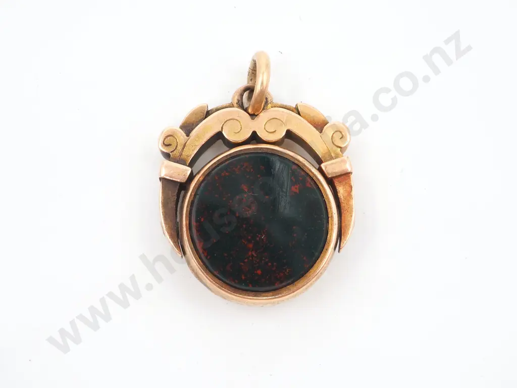 15ct Gold Antique Carnelian & Bloodstone Fob Spinner Image 1++