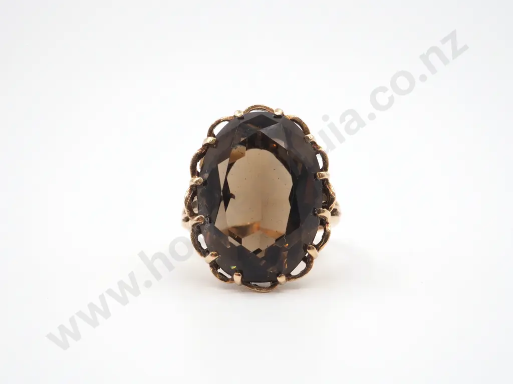 9ct Gold Large Smokey Topaz Quartz Ring Image 1++
