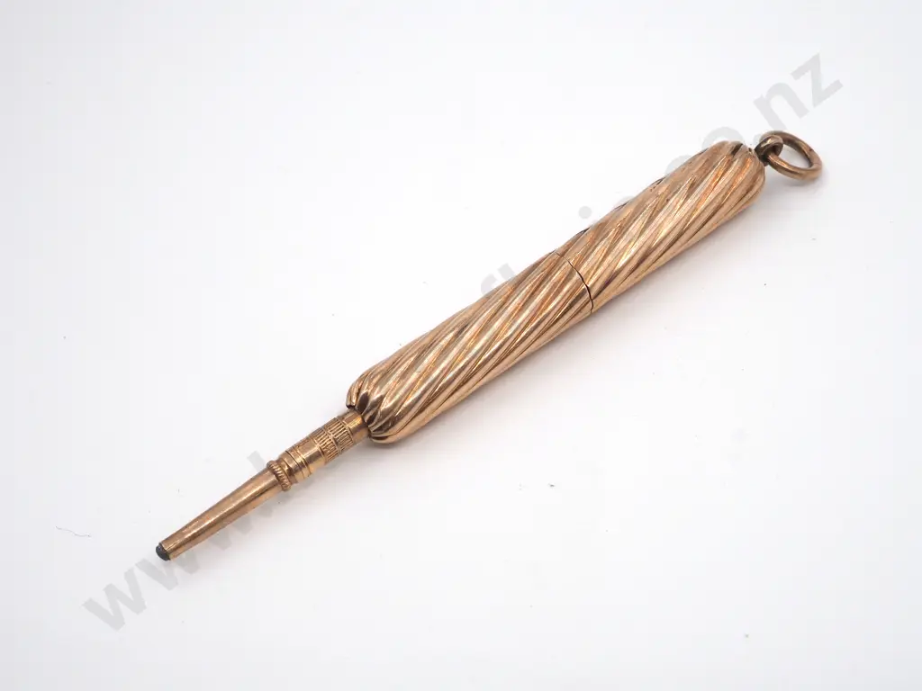 9ct Gold Antique Retractable Pencil, William Vale & Sons, Birmingham1886 Image 1++