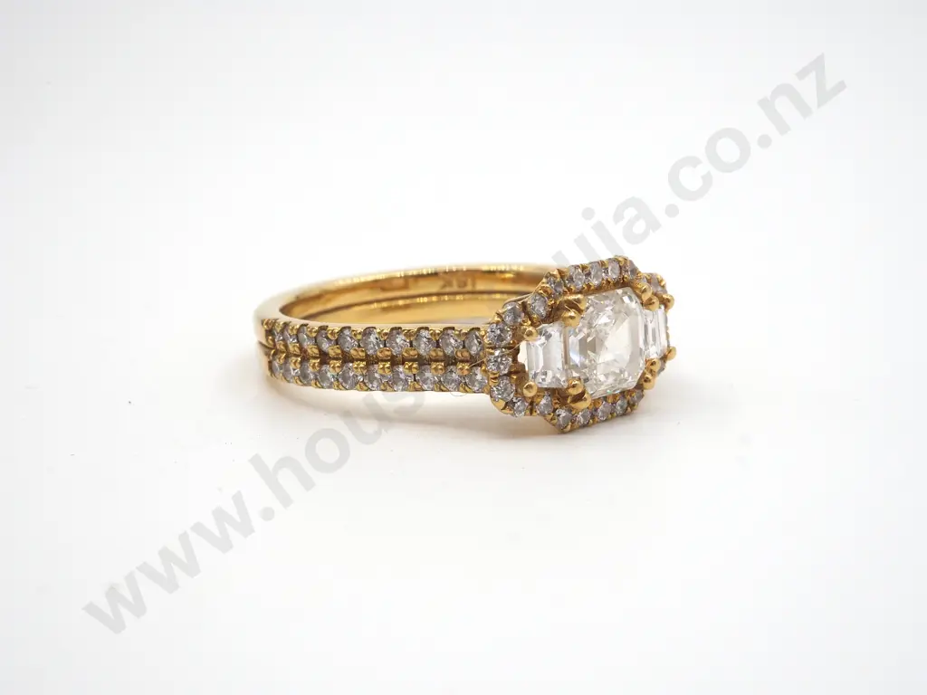 18ct Gold Cluster Ring 1ct Emerald Cut Centre Diamond, Valuation Image 1++