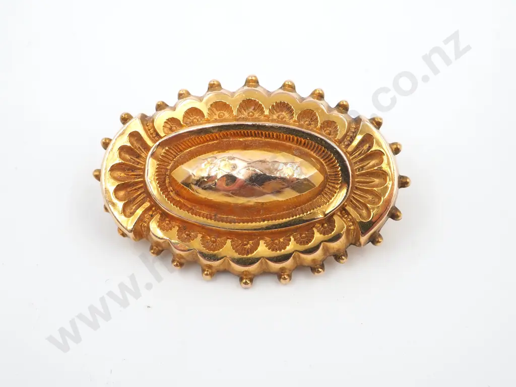 9ct Gold Antique Gilded Brooch Image 1++