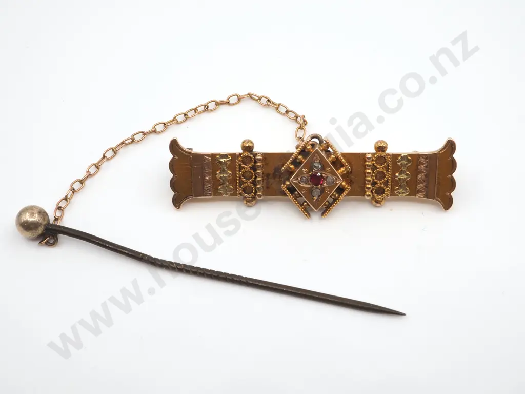 15ct Gold Victorian Ruby & Diamond Bar Brooch Image 1++