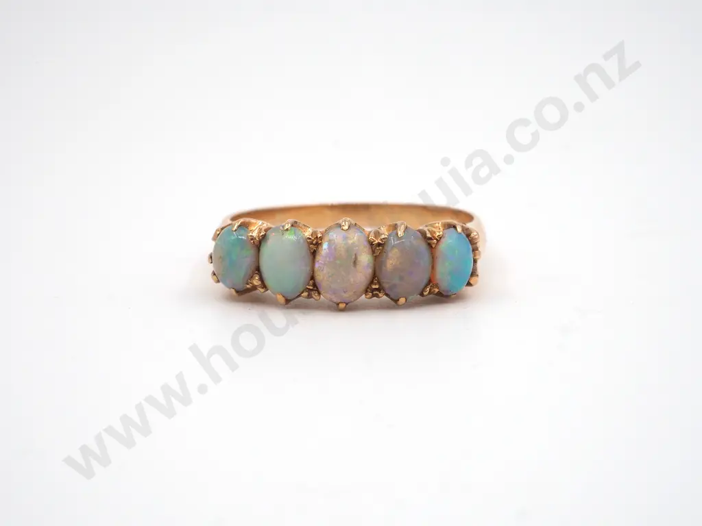 18ct Gold Opal Ring, Circa 1910 Image 1++