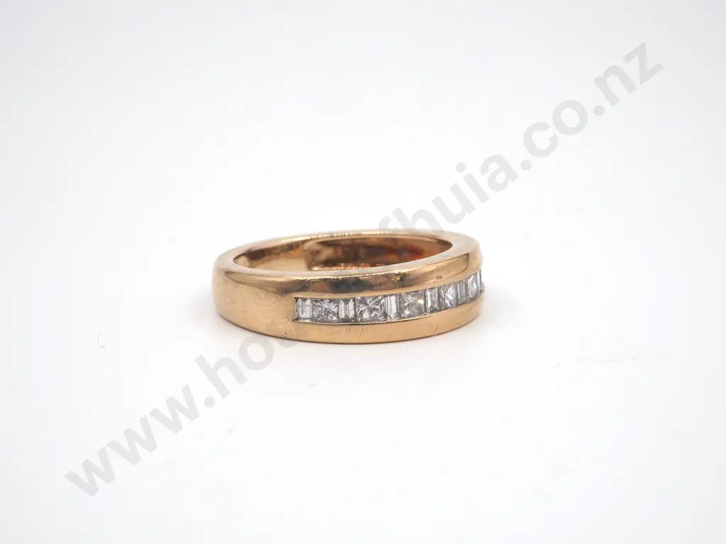 10ct Gold Diamond Band Ring, Valuation Image 1++