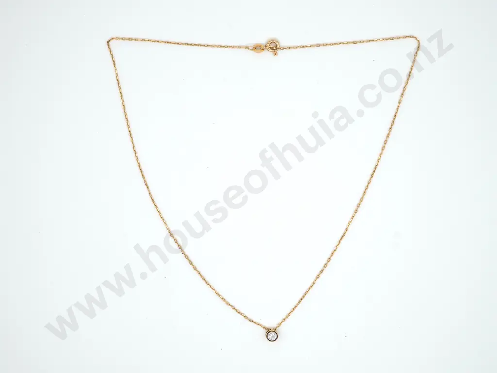 18ct Gold Solitaire Diamond Pendant on 14ct Gold Chain, Valuation Image 1++