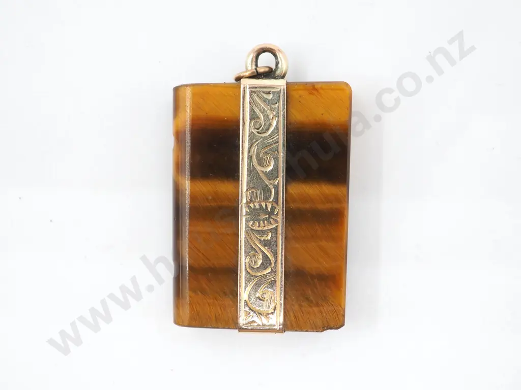 9ct Gold NZ Tigers Eye Fob Pendant Image 1++