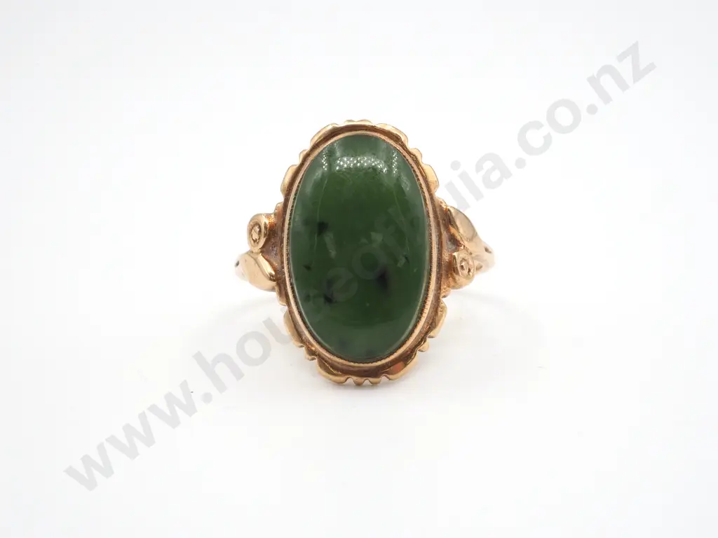 9ct Gold Greenstone Ring Image 1++
