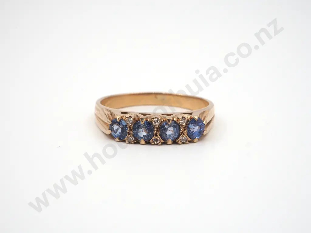 9ct Gold Sapphire & Diamond Ring Image 1++