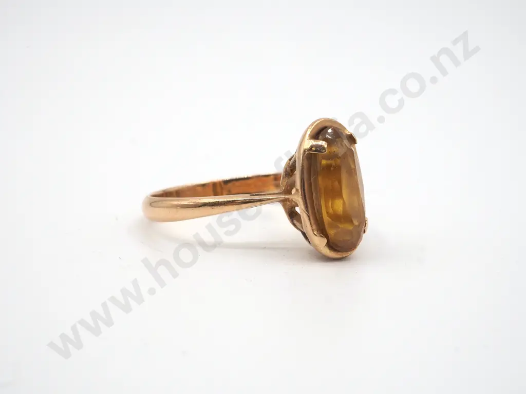 9ct Gold Large Citirne Ring Image 1++