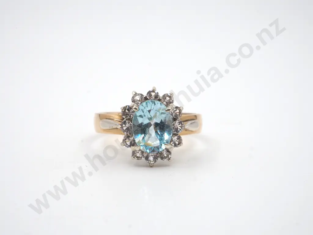 9ct Gold Blue Topaz Cluster Ring Image 1++