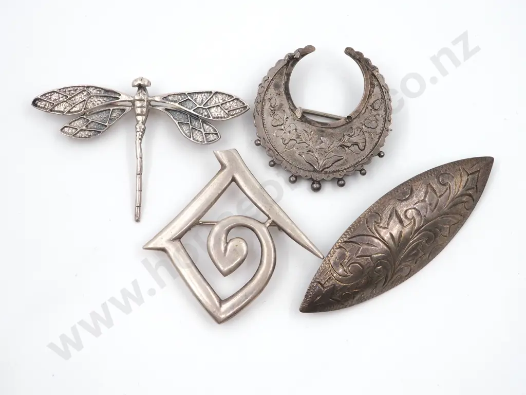 Four Sterling Silver Brooches Image 1++