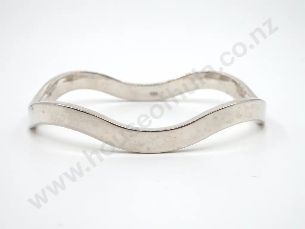Sterling Silver Squigly Hinged Bracelet Image 1++