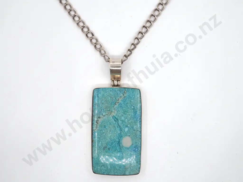 Sterling Silver Turquoise Pendant on Chain Image 1++