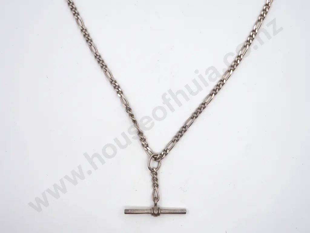 Sterling SIlver T-Bar Pendant & Sterling Silver Figaro Chain Image 1++